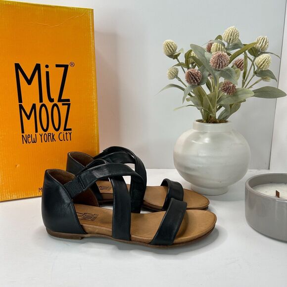 Miz Mooz Ainsley Leather Comfort Casual Flat Black Slip On Sandals Women's 6 - Picture 3 of 9